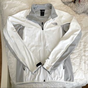 Wind stopper jacket • The North Face